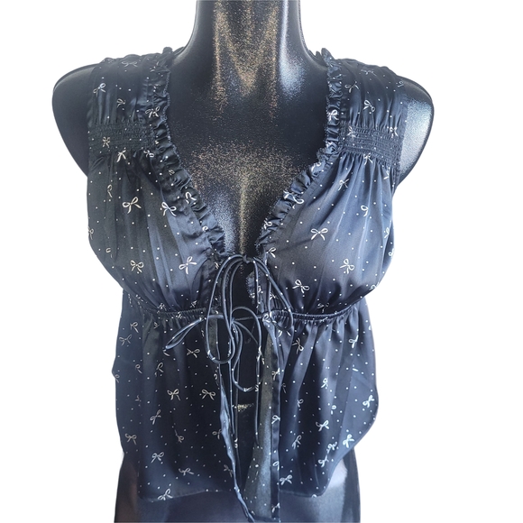 American Eagle Black Double Tie-Front Cropped Babydoll Top With Bow Print S - Picture 2 of 7